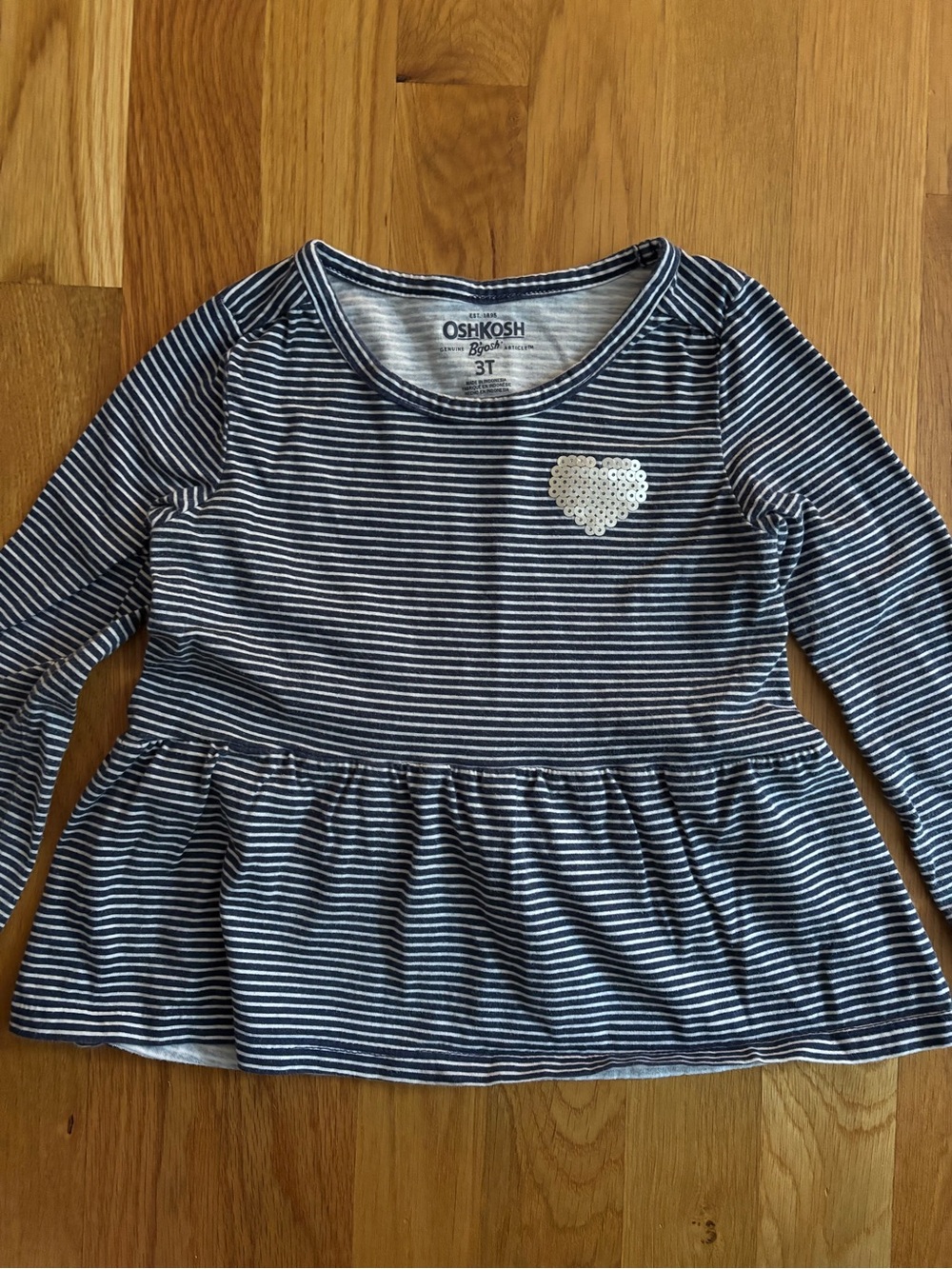 3T OshKosh B’Gosh Long Sleeve